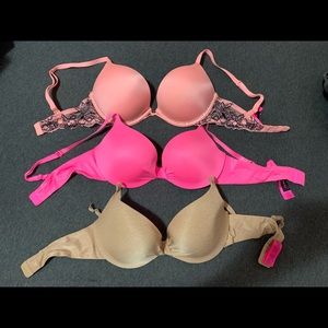 32C Lasenza bras